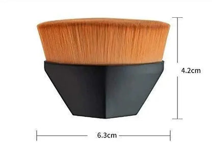 UB™ Magic Foundation Brush