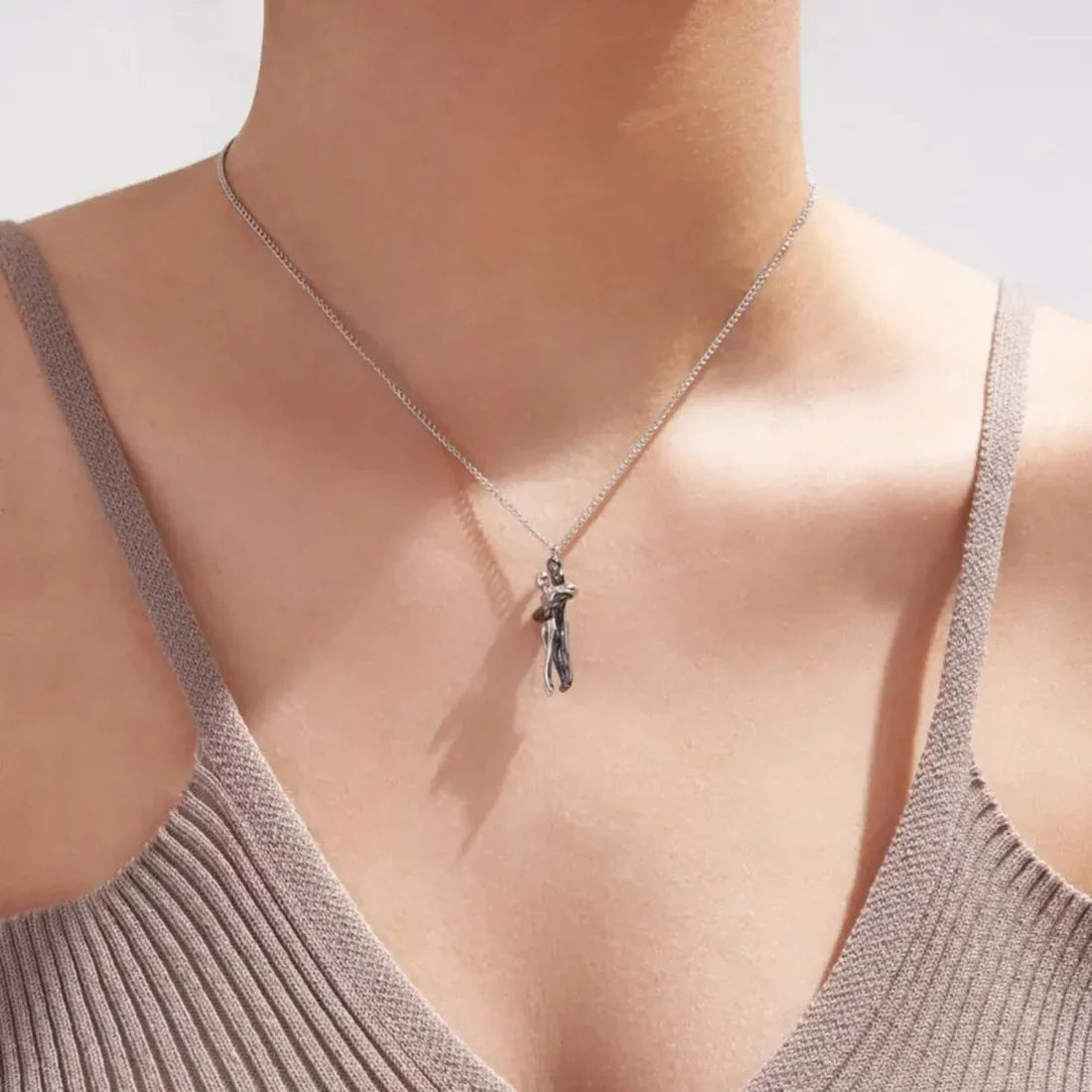 Hug Couple Pendant with Chain - A Symbol of Love and Togetherness